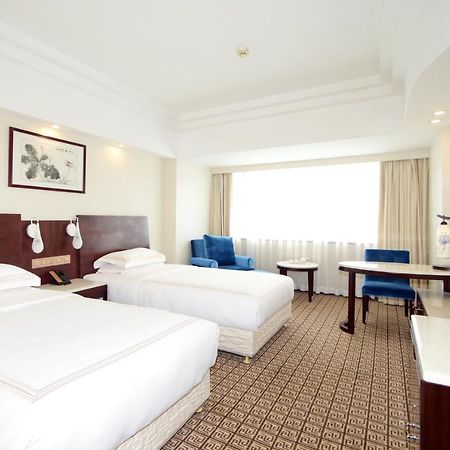 Overseas Chinese Friendship Hotel Cantão Exterior foto