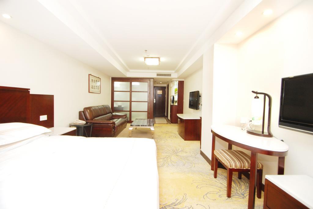 Overseas Chinese Friendship Hotel Cantão Exterior foto