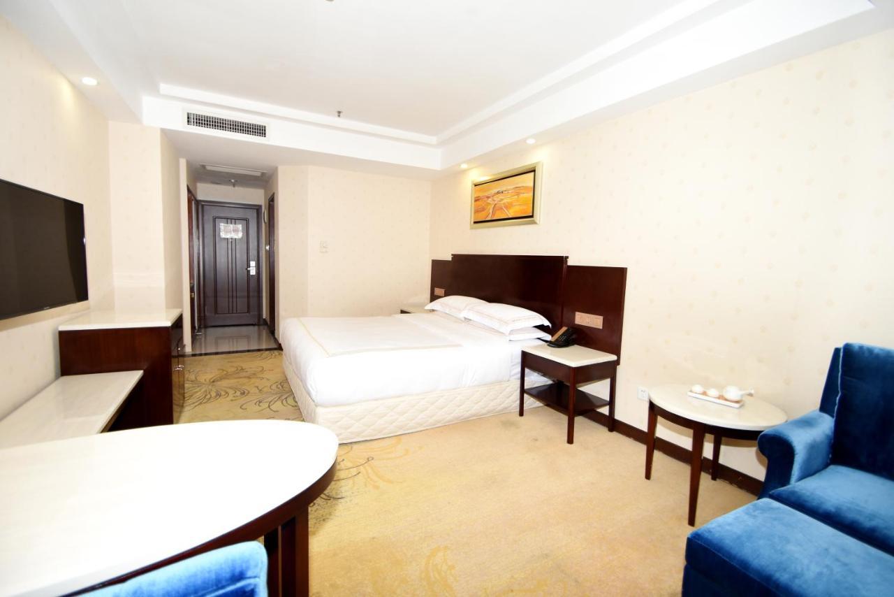 Overseas Chinese Friendship Hotel Cantão Exterior foto